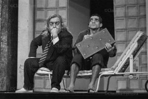 BRASILEIRAS E BRASILEIROS