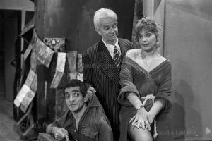 BRASILEIRAS E BRASILEIROS