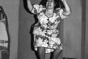 A MACONHA DA MAMÃE É MAIS GOSTOSA