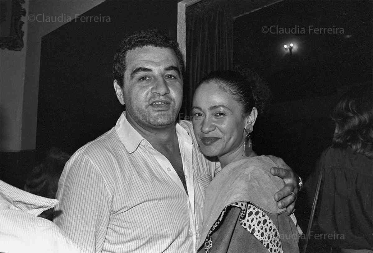 100 APRESENTAÇÕES DE "AMOR EM CAMPO MINADO"