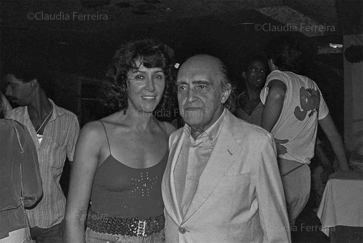 100 APRESENTAÇÕES DE "AMOR EM CAMPO MINADO"