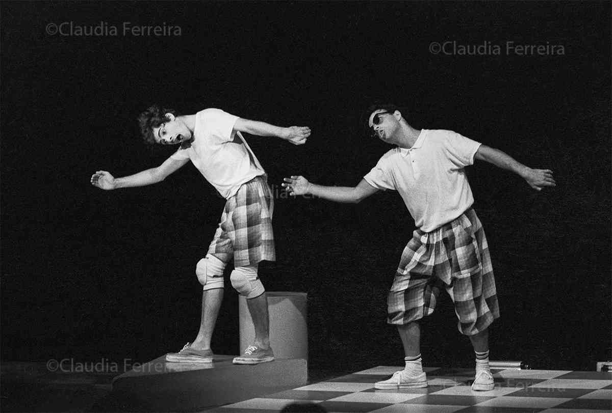 DE REPENTE NO RECREIO