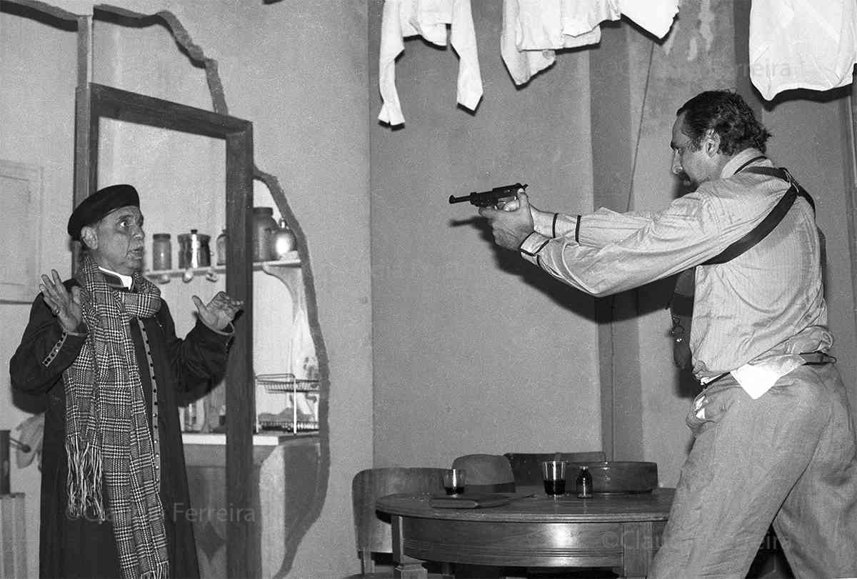  MOM'S MARIJUANA IS TASTIER