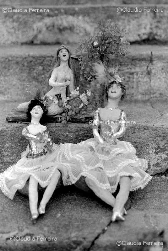 Bonecas de papier maché