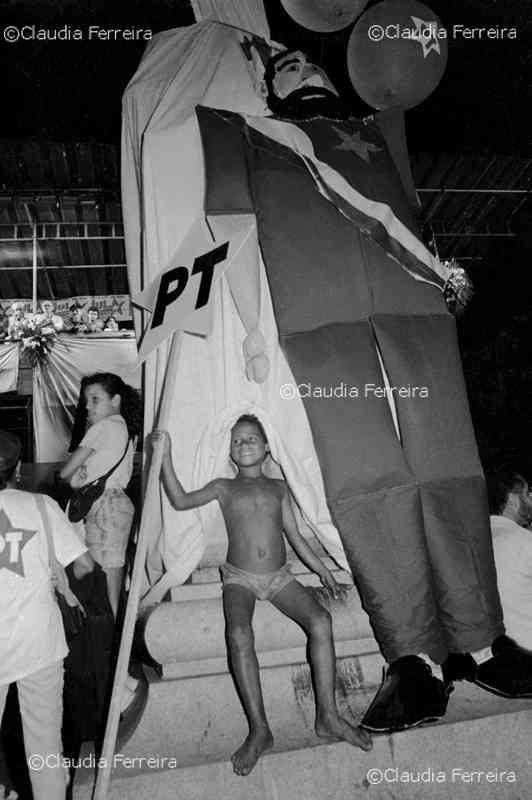 Campanha Eleitoral do candidato à presidência Lula   